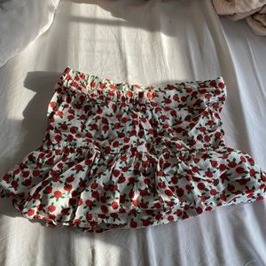 🌟Zara roses skort size Large🌟